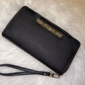 Betsy Johnson Women’s Black Wallet